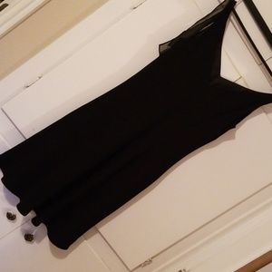 Black V neck Evan picone dress